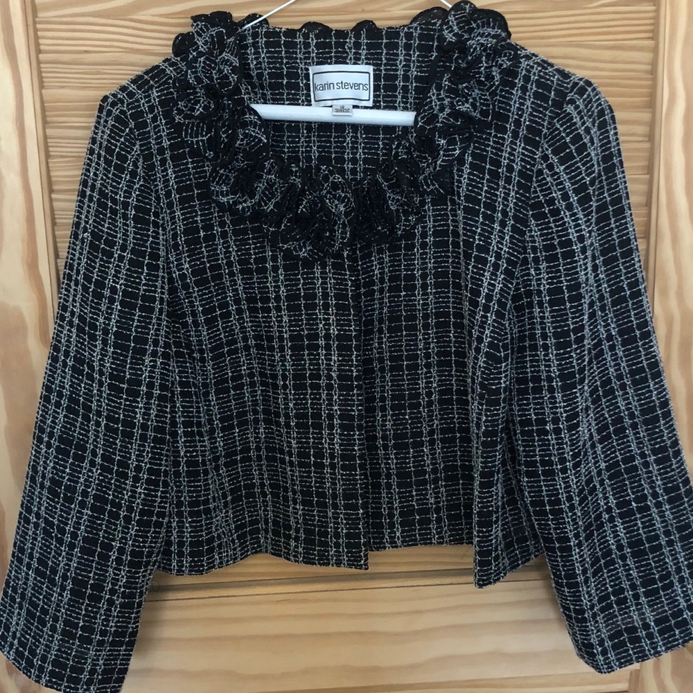Little coat (?)